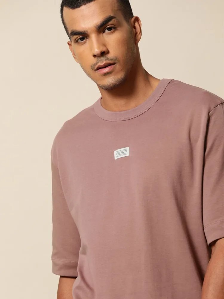 Camiseta Oversize Studio Loft Lila — vista frontal