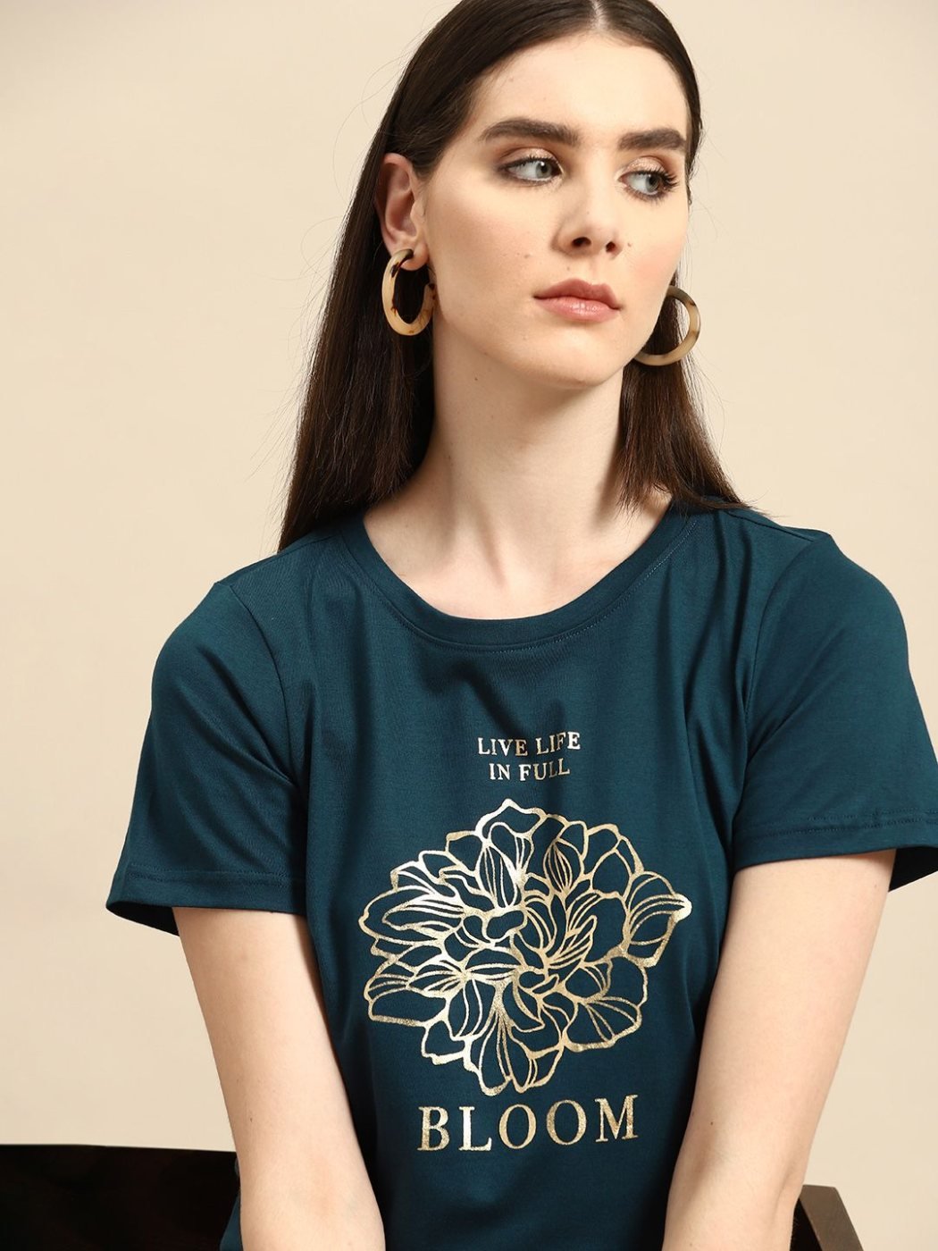 Camiseta Regular Fit Casual Club Verde Esmeralda — vista frontal