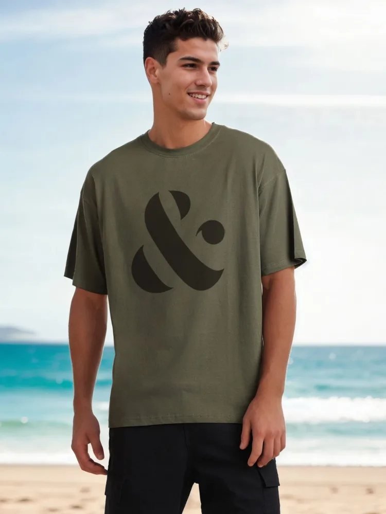 Camiseta Oversize Urban House Verde Militar — vista frontal