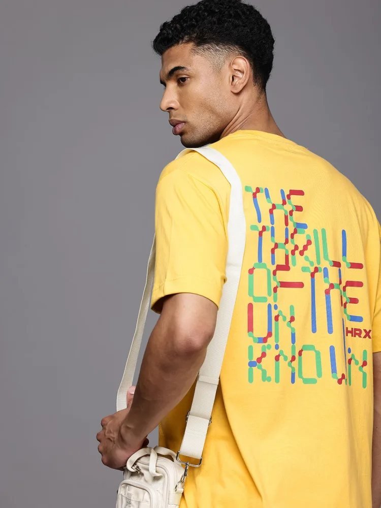 Camiseta Oversize City Club Amarilla — vista frontal