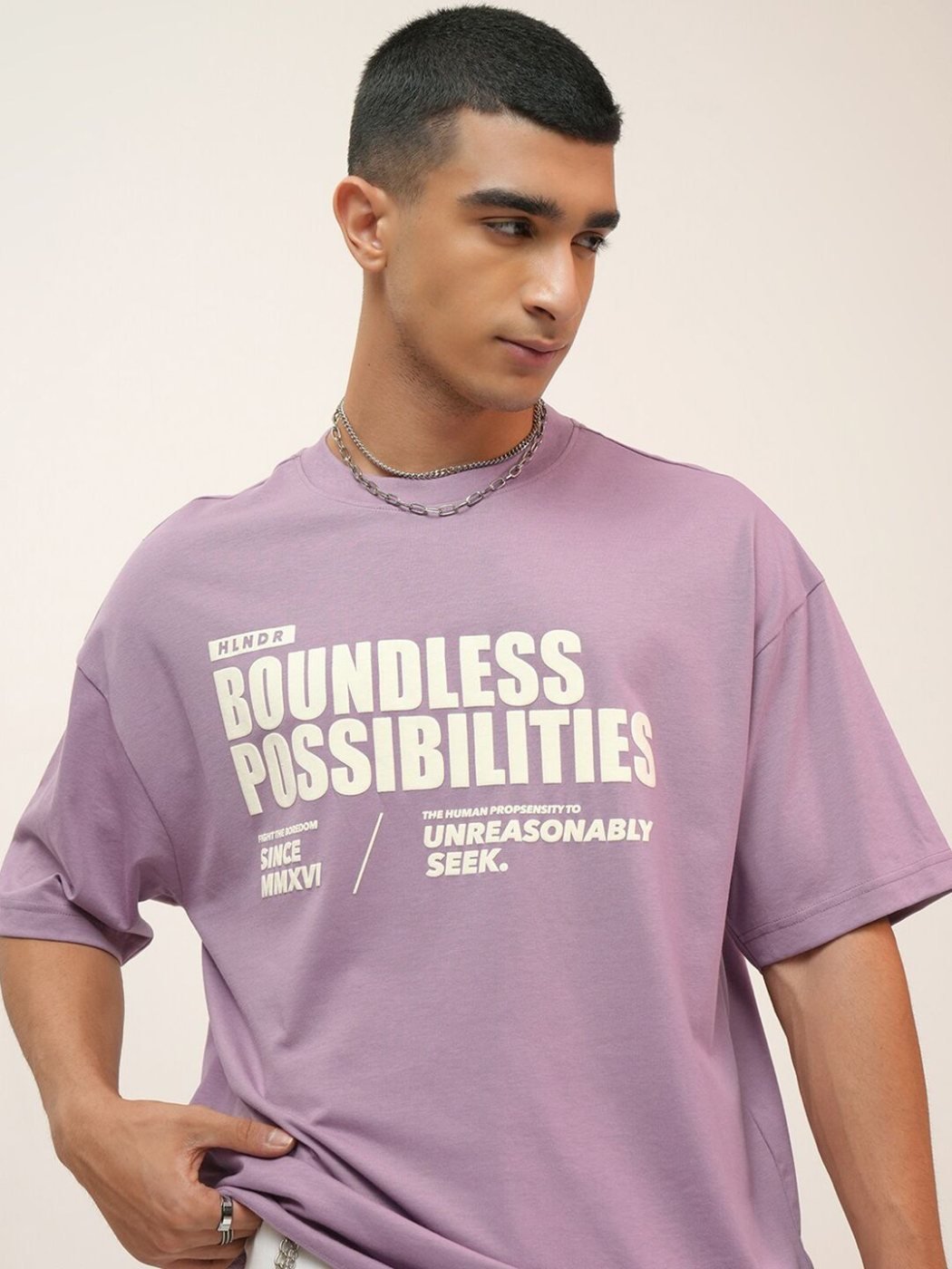 Camiseta Oversize City Club Lila — vista frontal