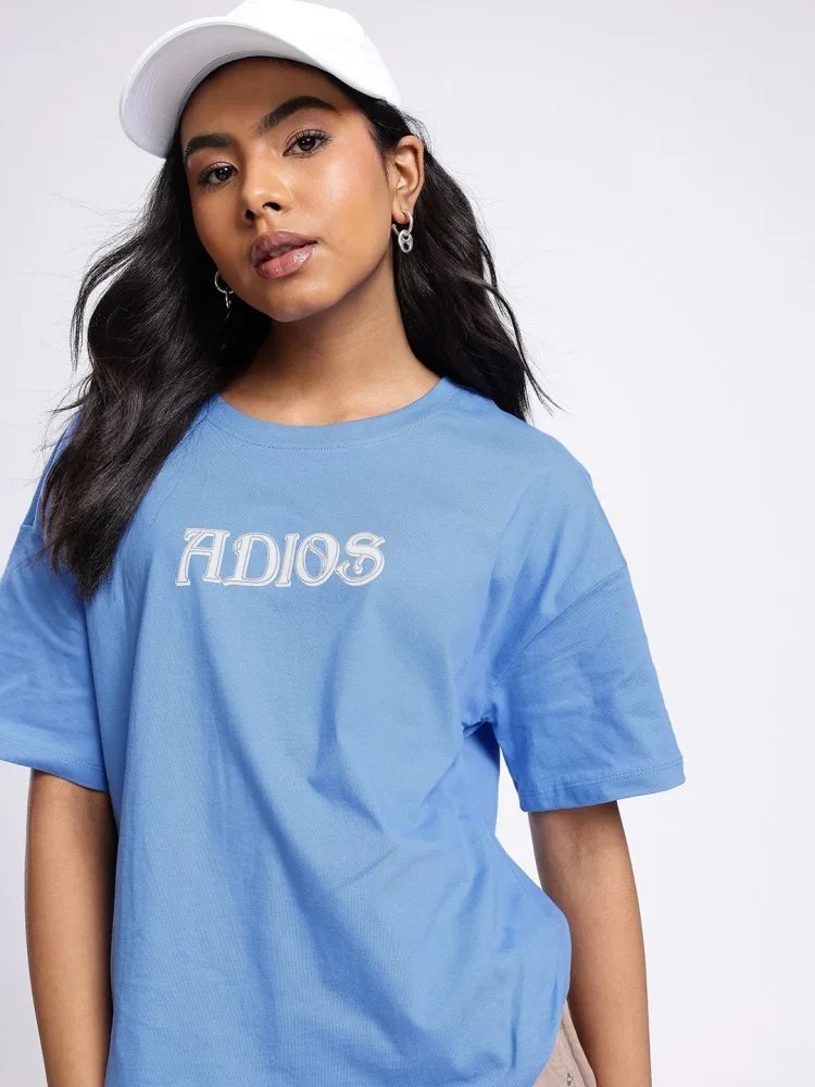 Camiseta Oversize Casual Club Azul Medio — vista frontal