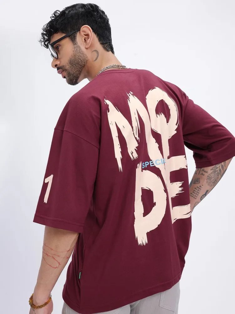 Camiseta Oversize True Line Vinotinto — vista frontal