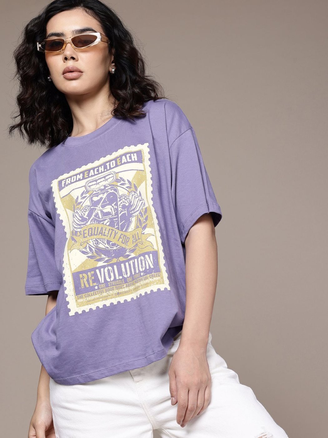Camiseta Oversize Pure Basics Morada — vista frontal