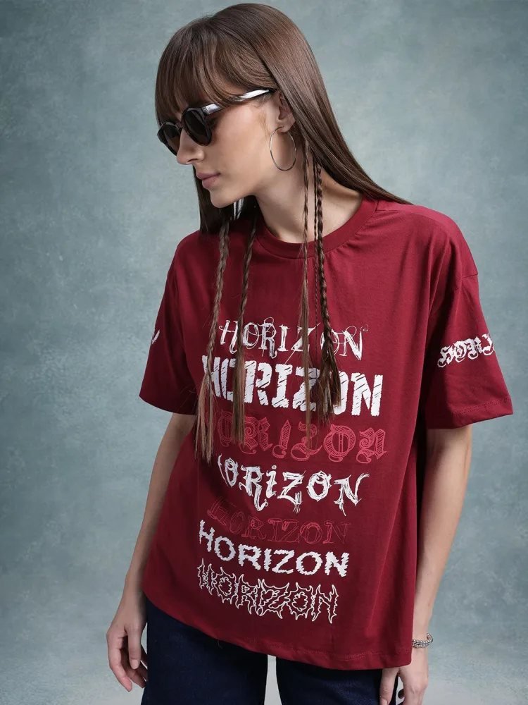 Camiseta Oversize Clean Line Vinotinto — vista frontal