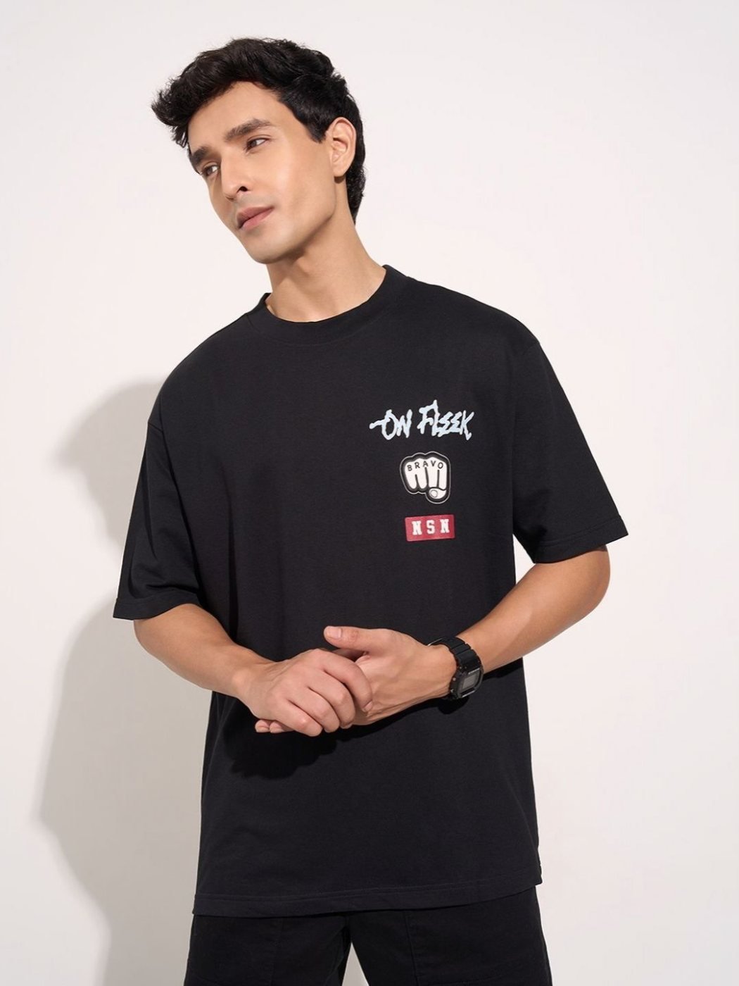 Camiseta Boxy Fit True Soft Negra — vista frontal