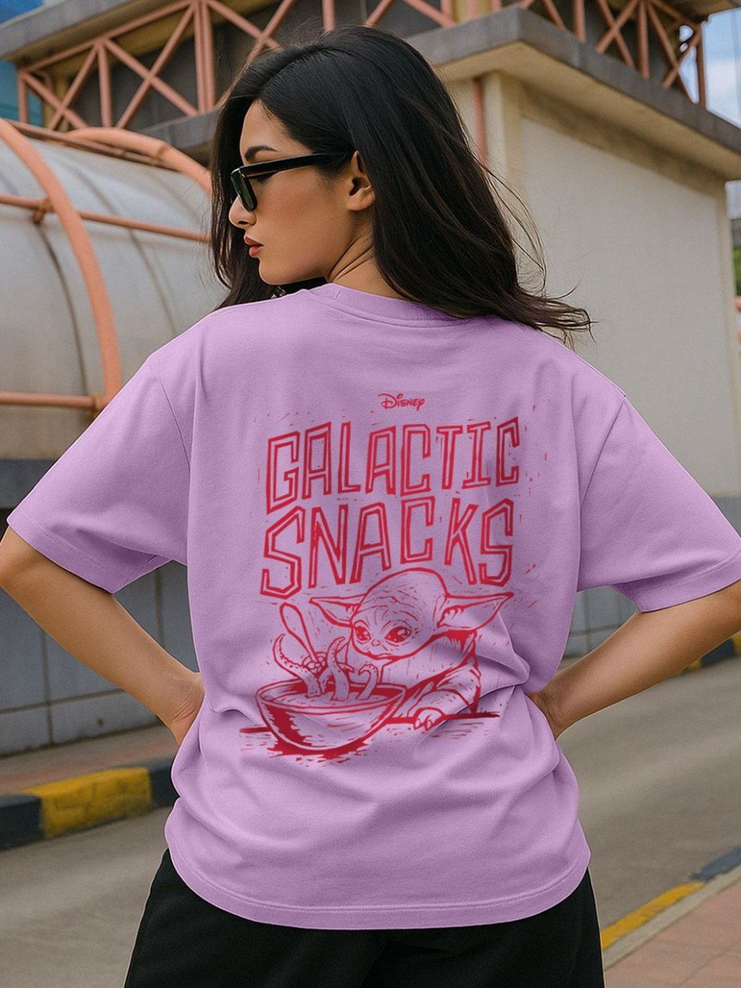 Camiseta Star Wars Oversize Urban Basics Morada — vista frontal