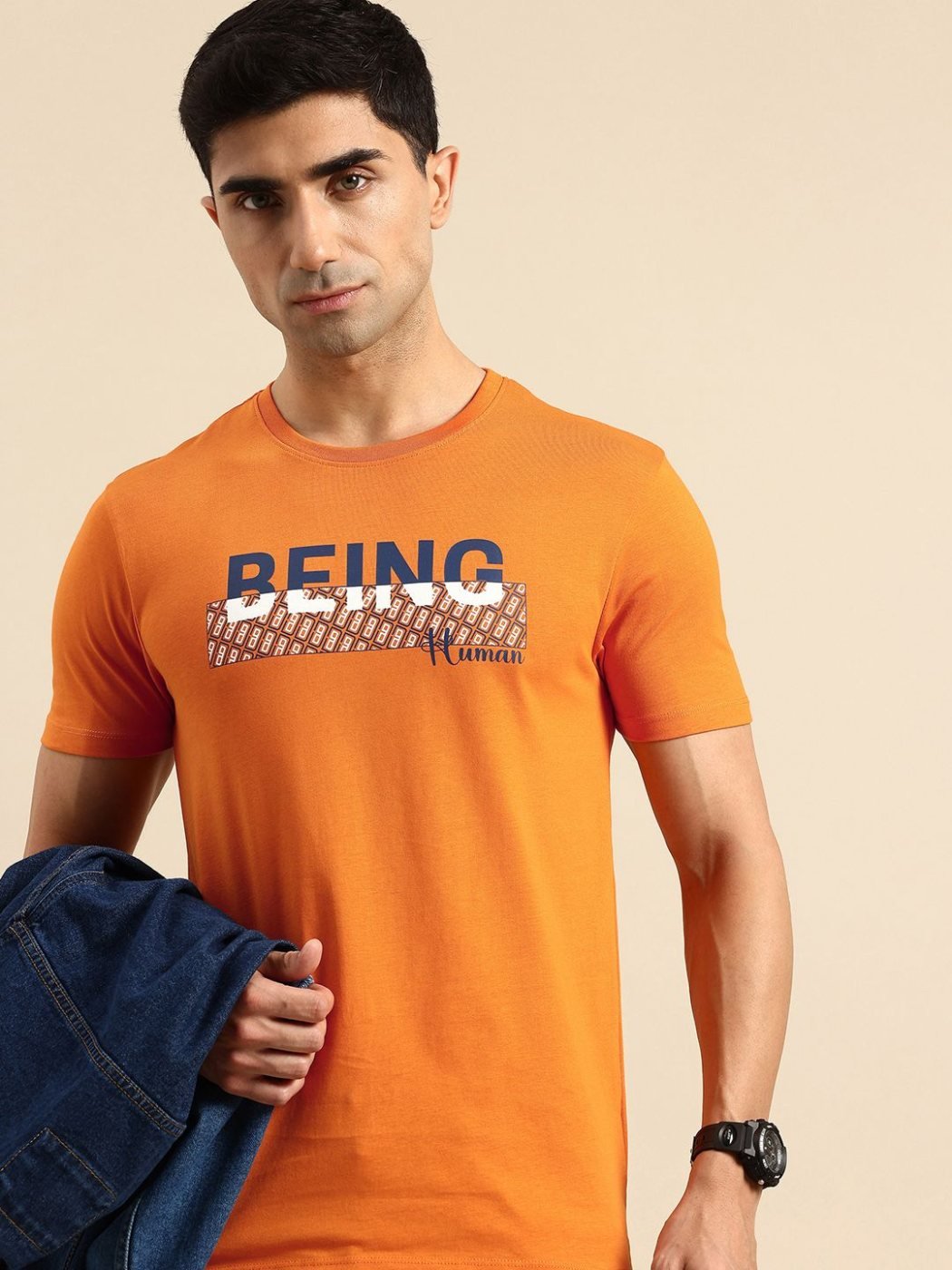 Camiseta Slim Fit Cuello Redondo Urban Basics Naranja — vista frontal