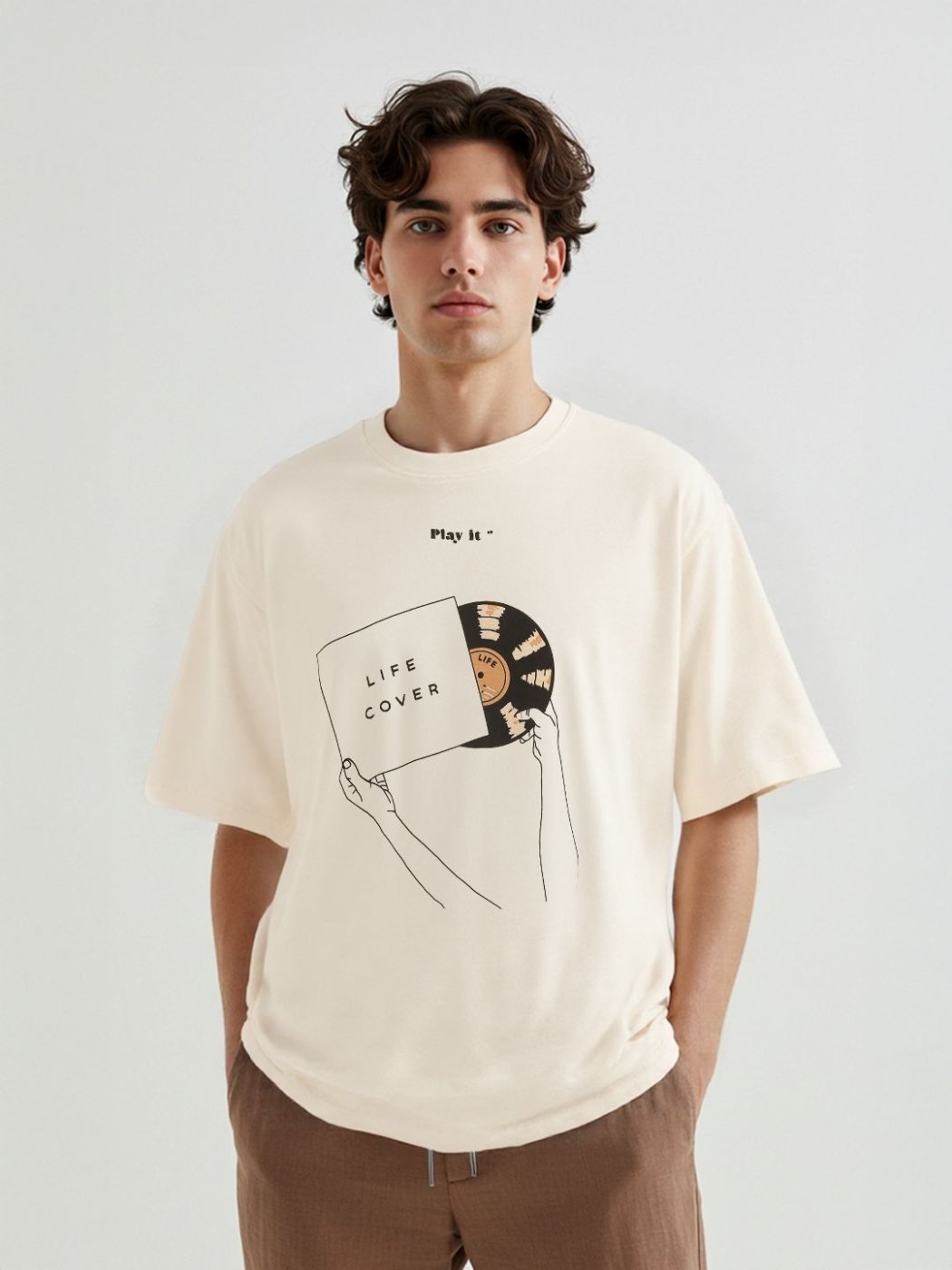 Camiseta Oversize Street Core Vainilla — vista frontal