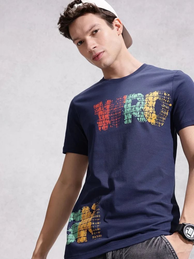 Camiseta Slim Fit Cuello Redondo Fresh Line Azul Navy — vista frontal