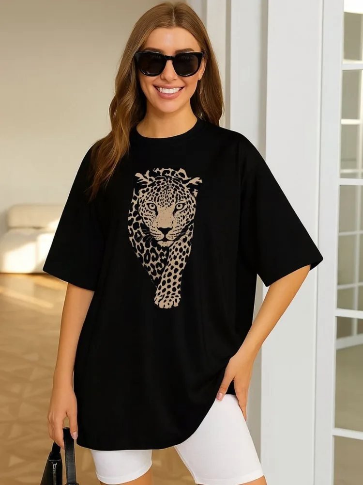 Camiseta Oversize City Loft Negra — vista frontal