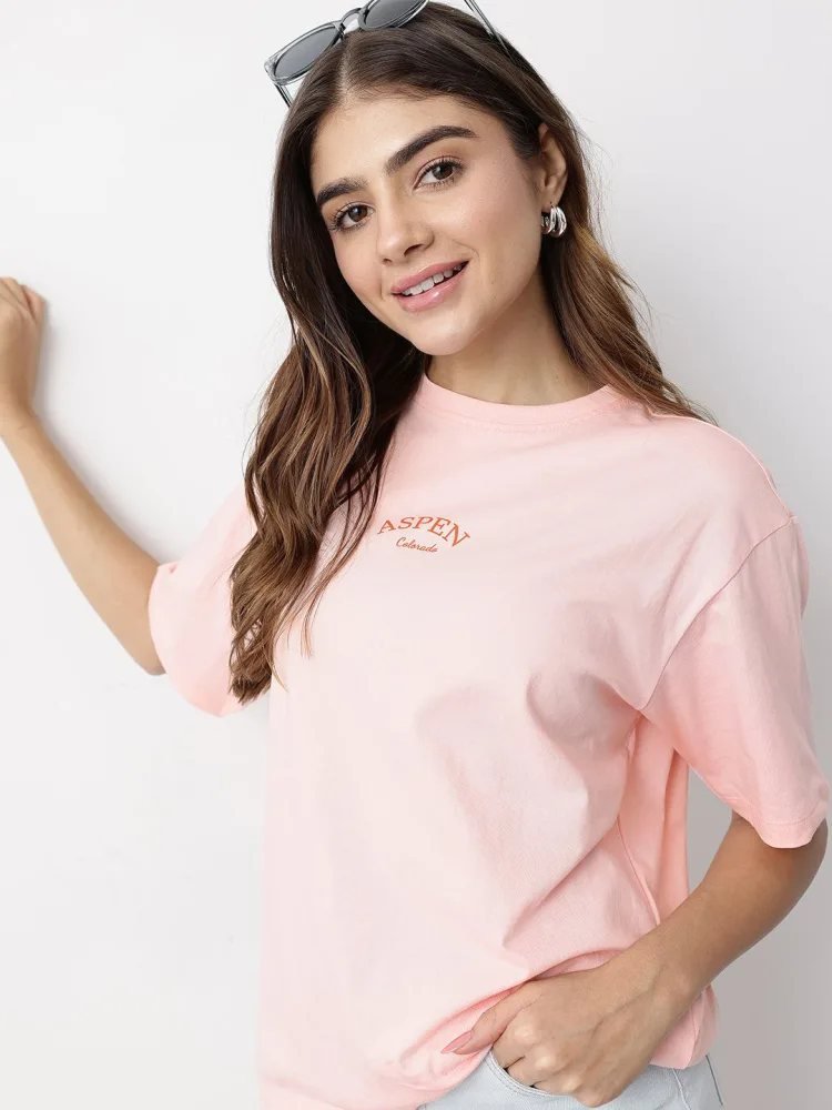 Camiseta Regular Fit Casual Club Rosa Amaranto — vista frontal