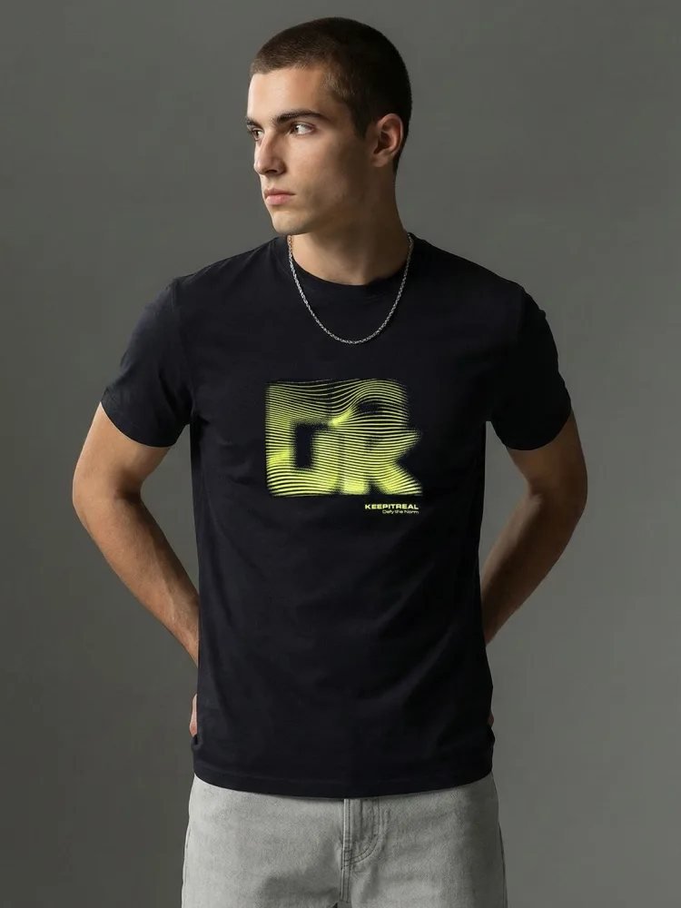 Camiseta Regular Fit Cotton Loft Negra — vista frontal