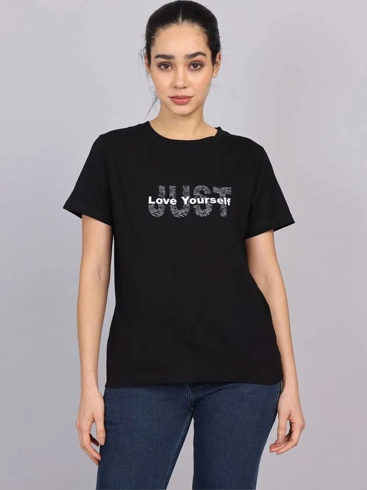 Camiseta Slim Fit Urban House Negra — vista frontal