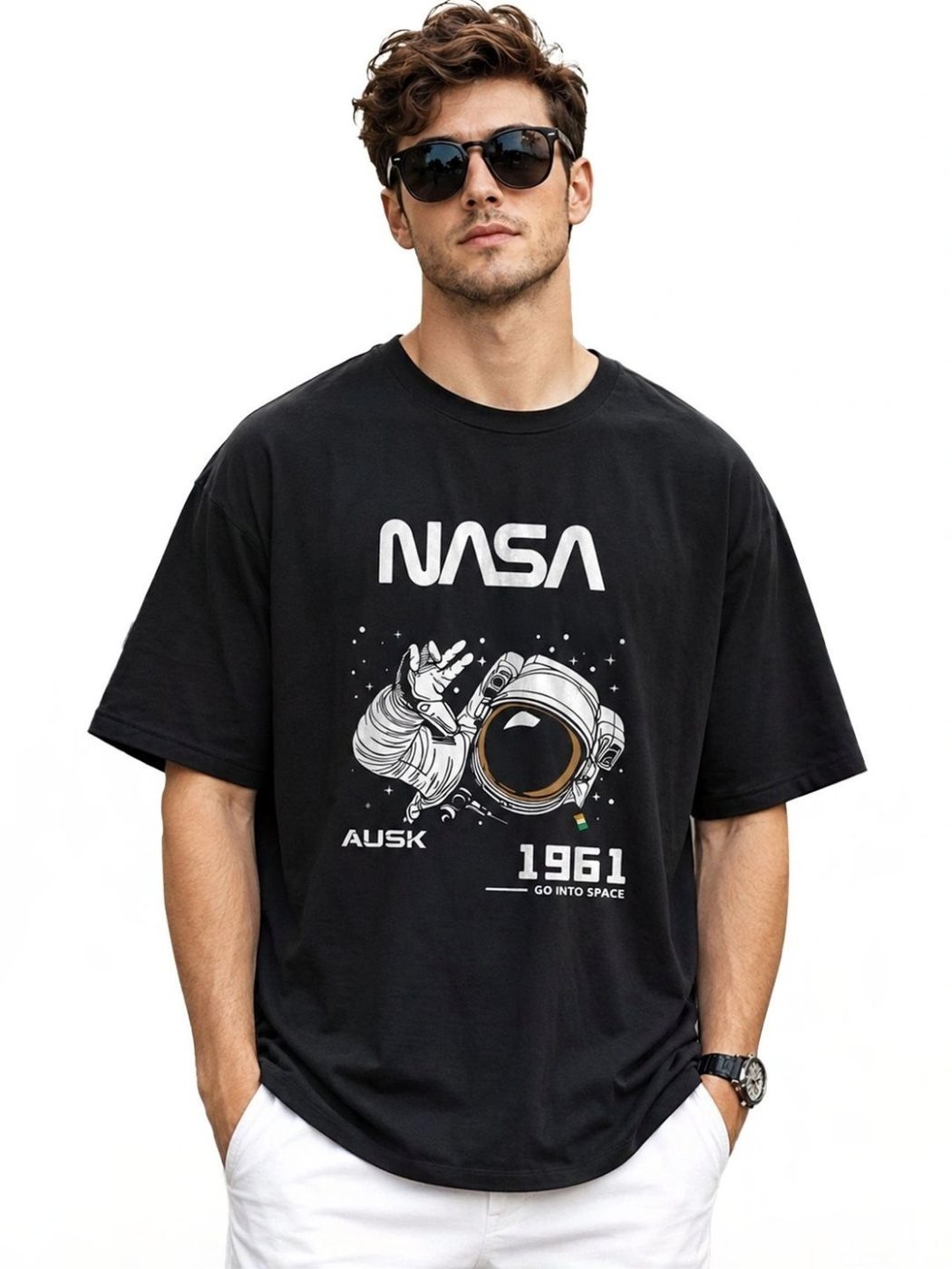 Camiseta Oversize Quest Co Negra — vista frontal