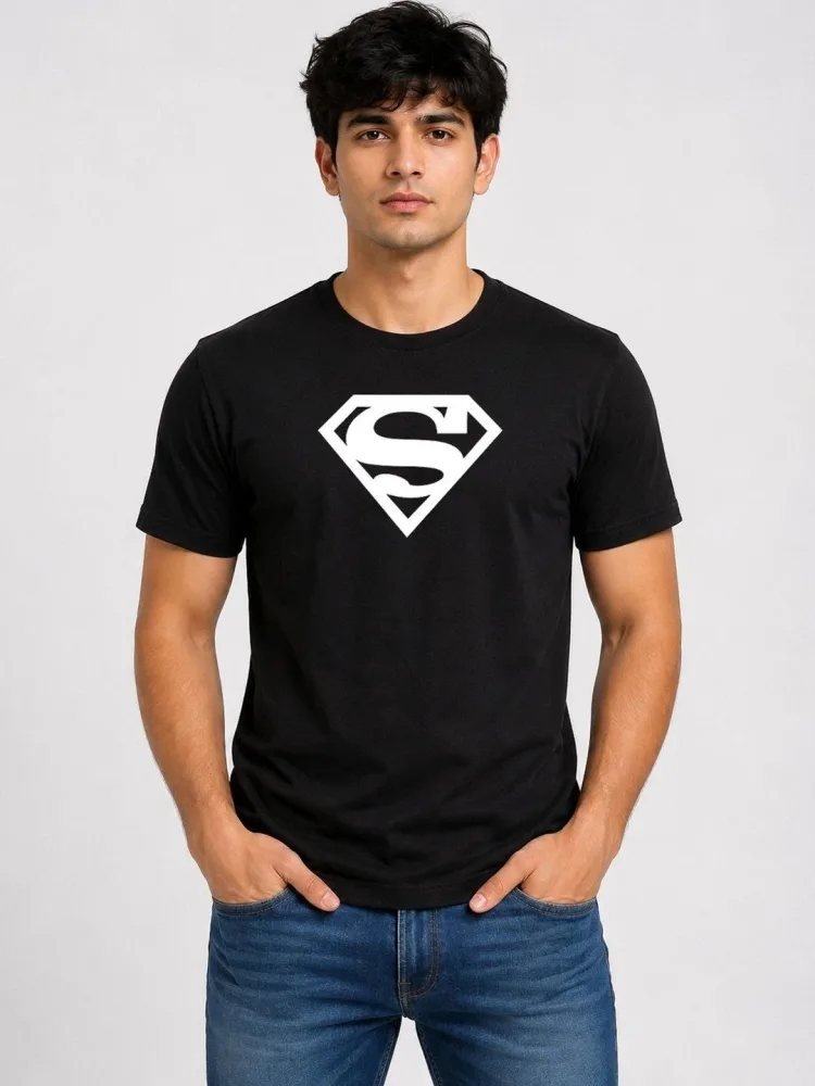 Camiseta Superman Slim Fit Cuello Redondo Modern Club Negra — vista frontal